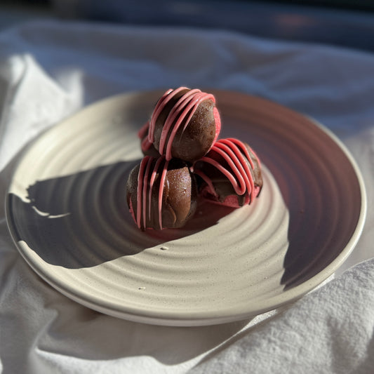 Cherry Ripe ball
